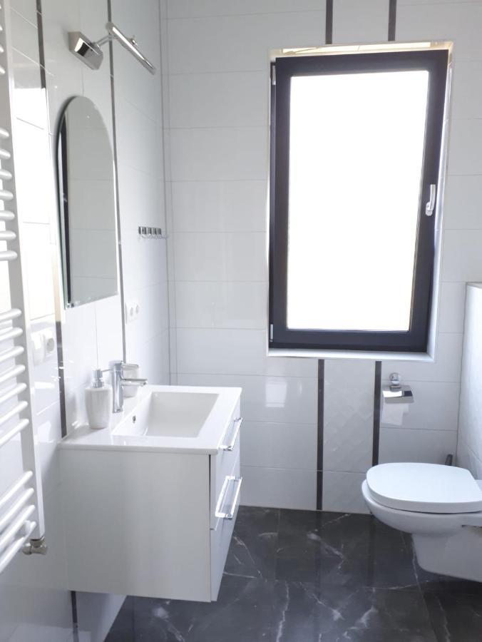 Apartamenty Pod Sosnami Sarbinowo Exterior foto