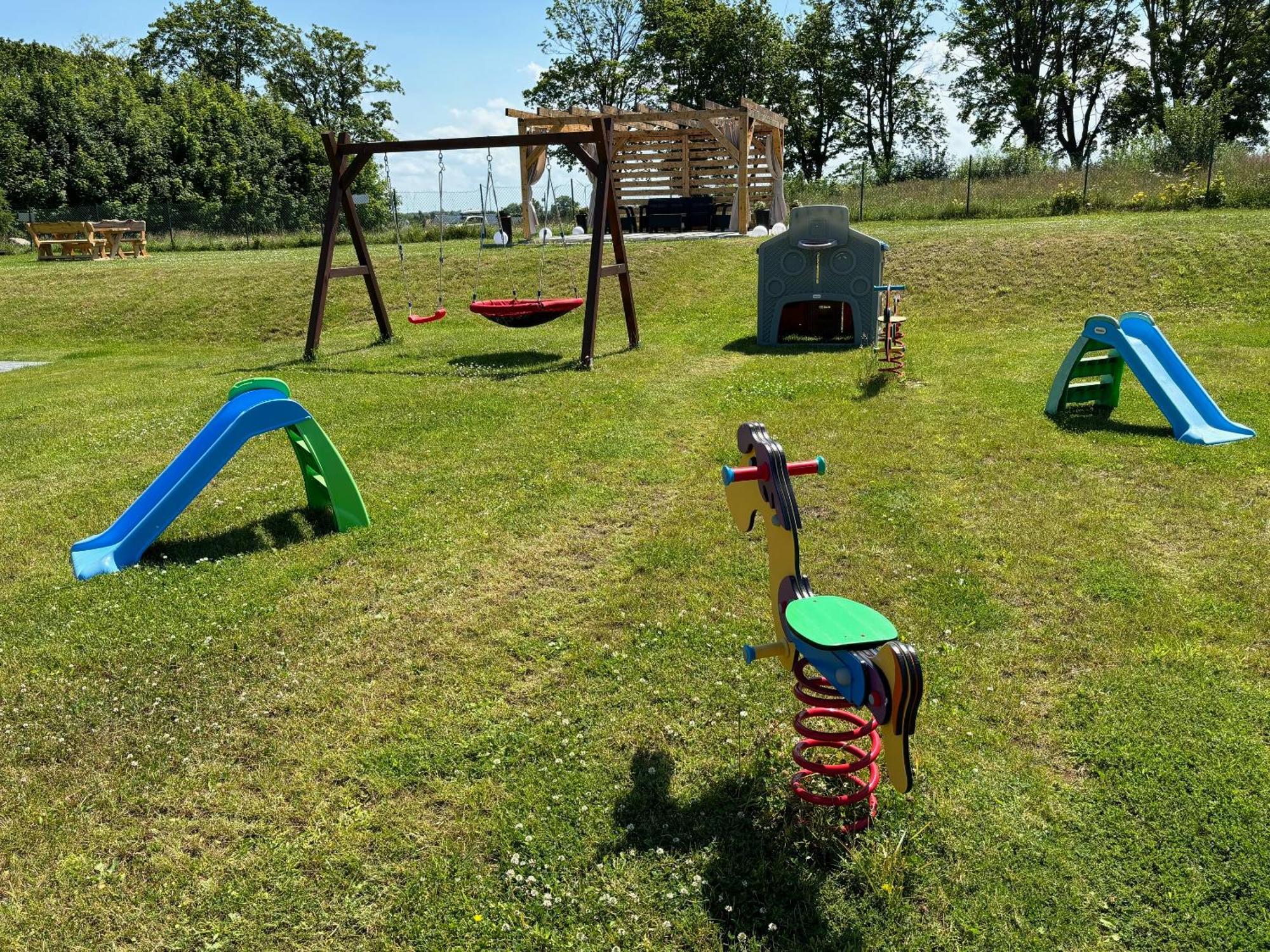 Apartamenty Pod Sosnami Sarbinowo Exterior foto
